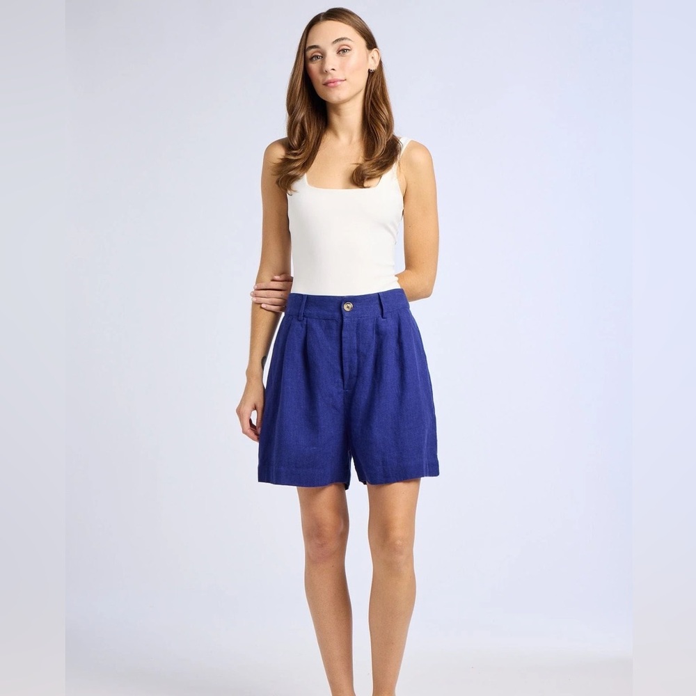 mille Women's Maxwell Short in Navy Linen - Navy - Small - NWT
